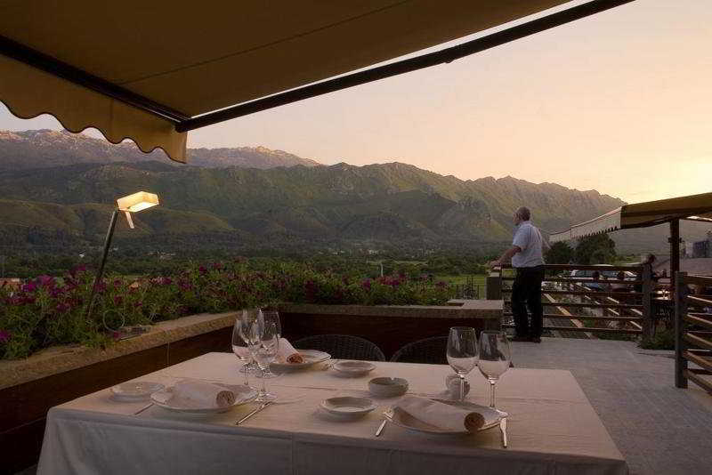 Hotel Balcon De La Cuesta Andrin Ngoại thất bức ảnh